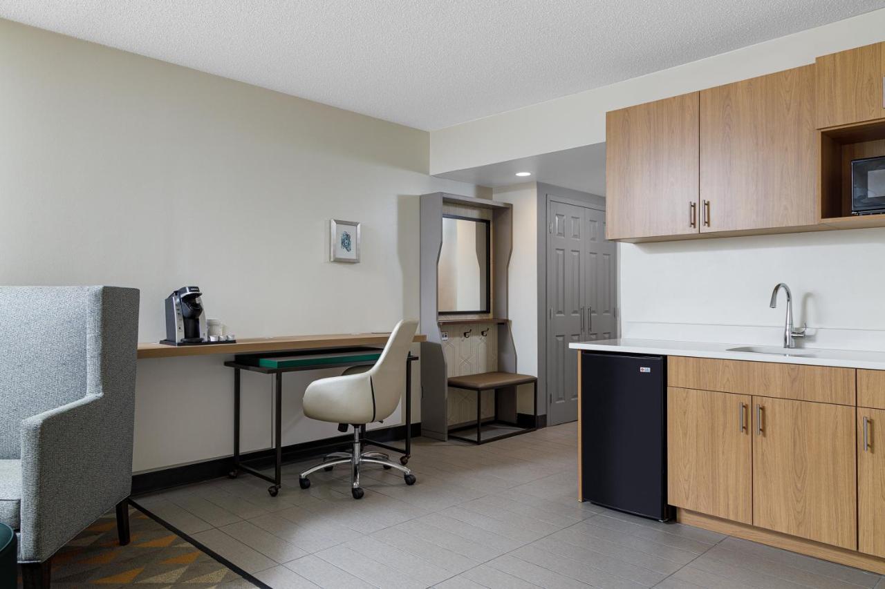 Holiday Inn Cleveland By Ihg Esterno foto
