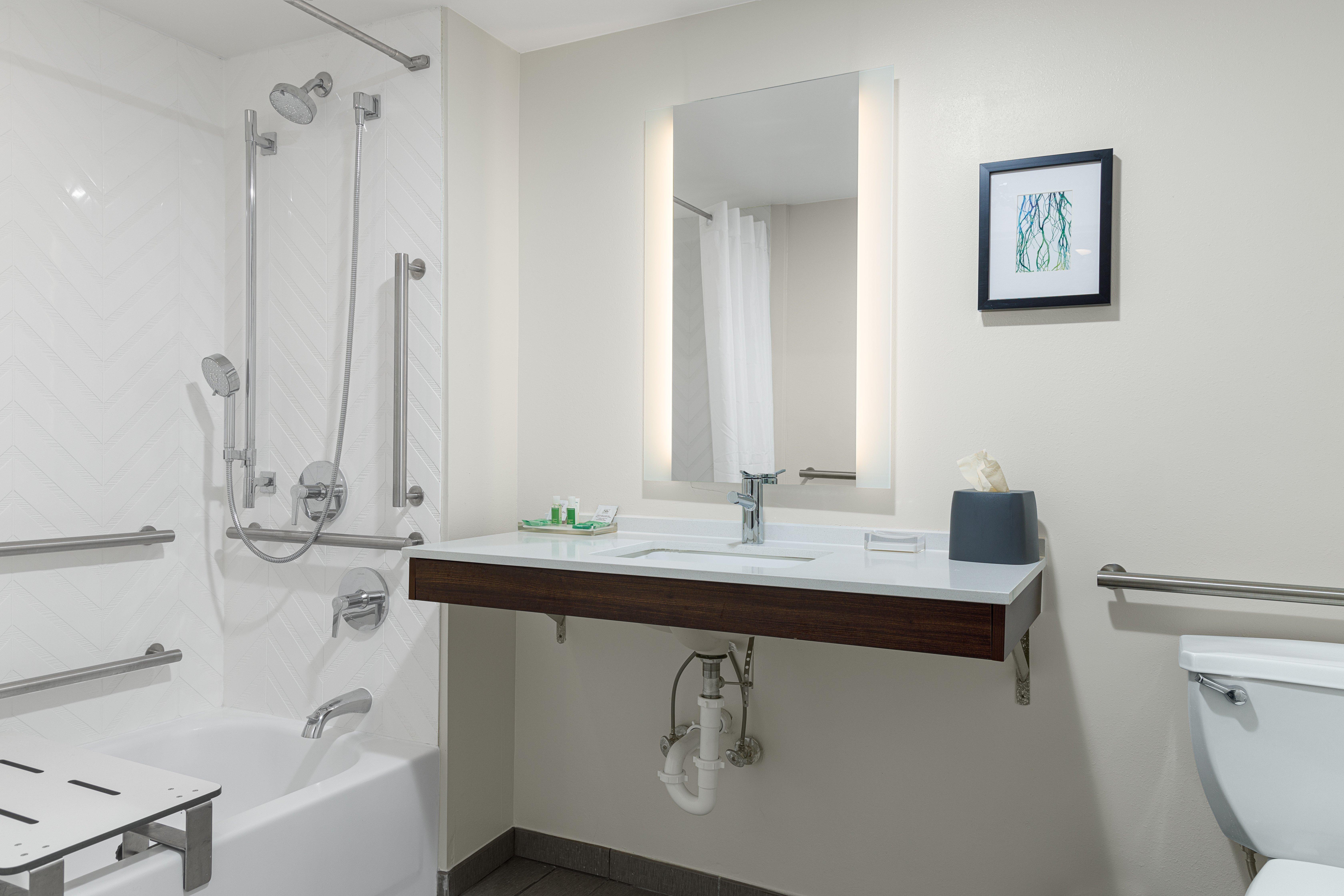 Holiday Inn Cleveland By Ihg Esterno foto