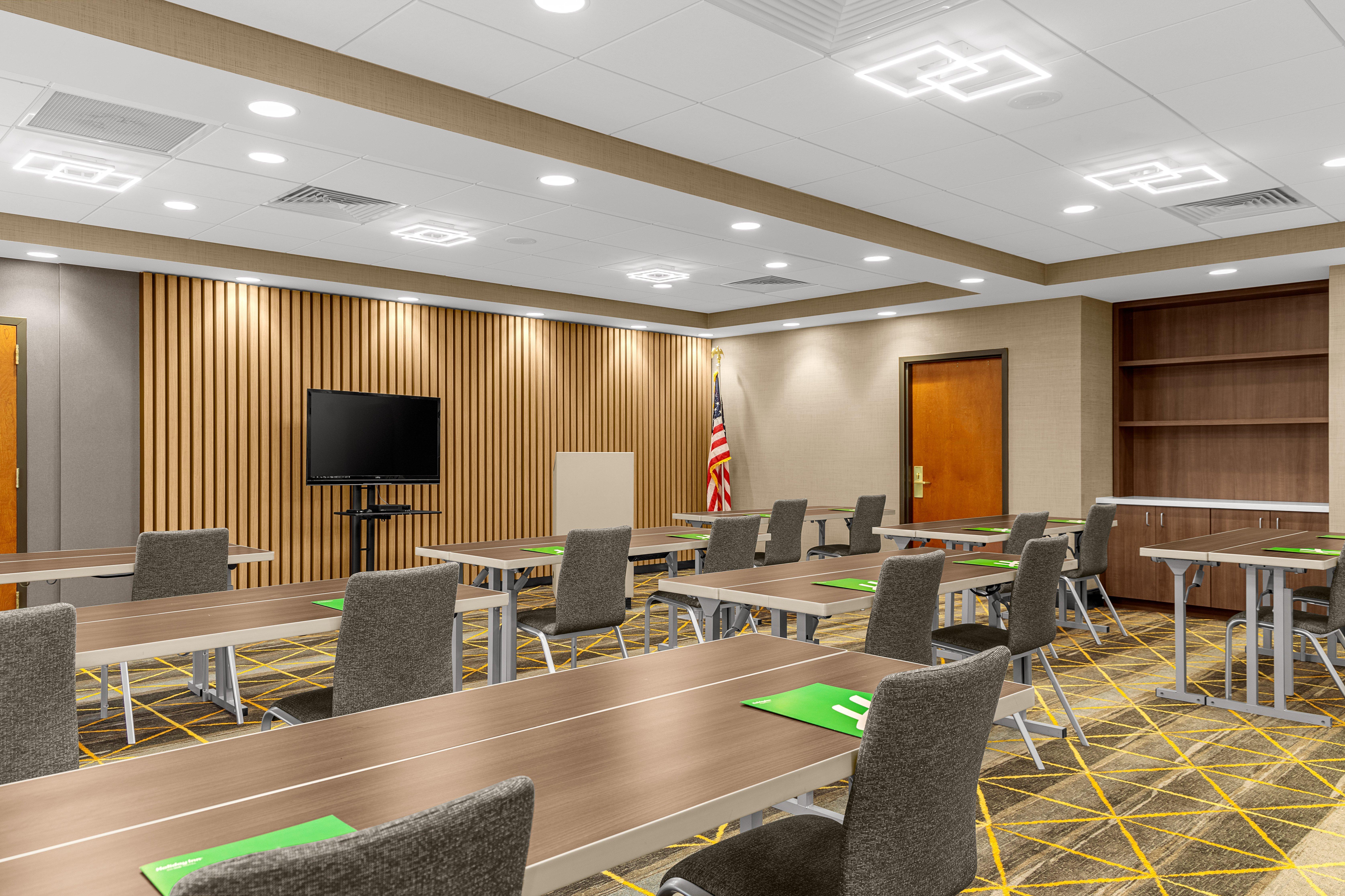 Holiday Inn Cleveland By Ihg Esterno foto